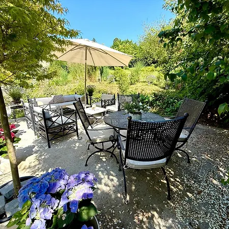 Gloria Luxuswohnungen 아파트 바덴바일러