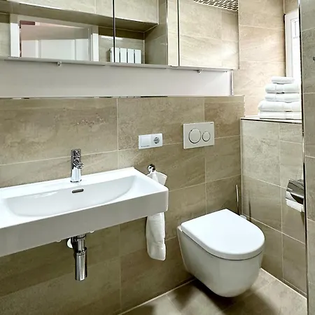 Gloria Luxuswohnungen Баденвайлер