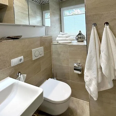 Gloria Luxuswohnungen 아파트 바덴바일러